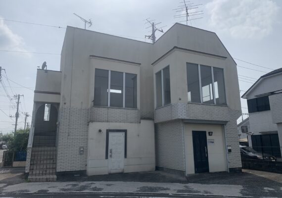 日高団地内中古売店舗＼(^o^)／